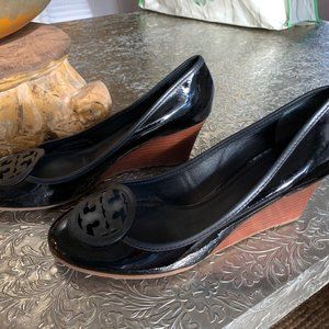 TORY BURCH LADIES SHOES